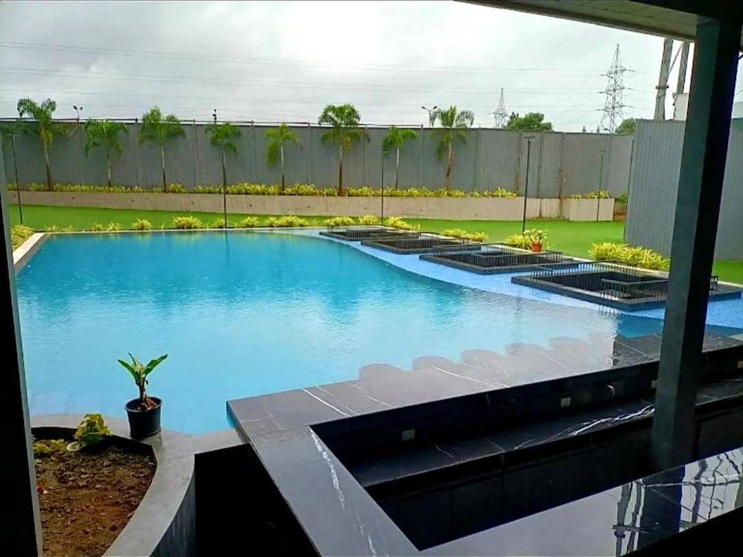 The Democracy Hotel & Resorts Nashik Exterior foto